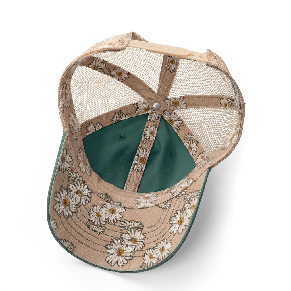 Women Kicking Glass Embroidered Washed Mesh-Back Cap